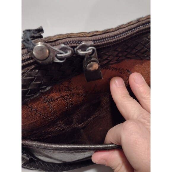 Vintage Faux Leather Brown Distressed And Patchwork Braided Handbag - Picture 3 of 8